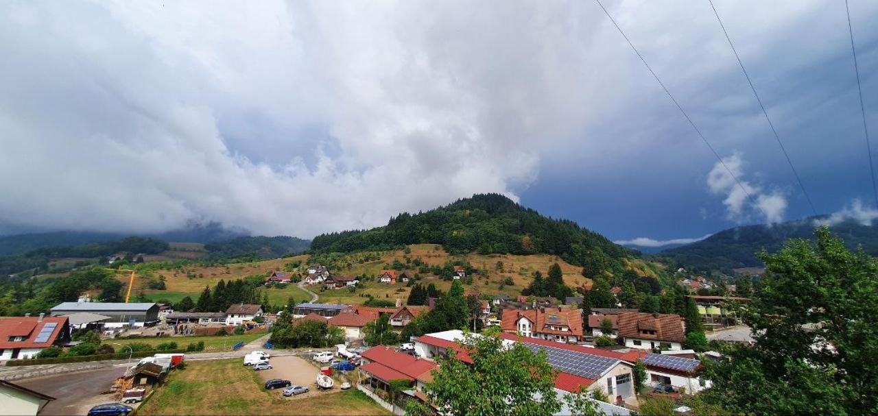Einzigartiges Apartment, mitten in der Natur Ottenhöfen im Schwarzwald Exterior foto
